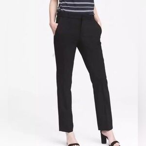 BANANA REPUBLIC BLACK RYAN SLIM STRAIGHT LIGHTWEIGHT black PANTS SIZE 6